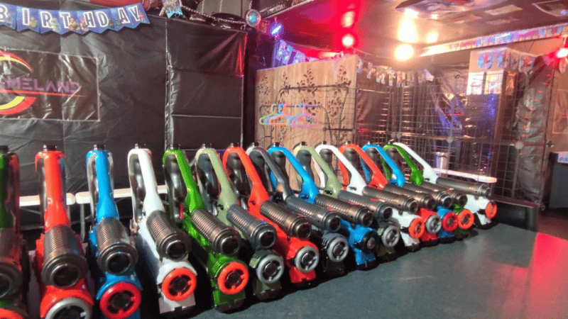 salle de jeuxLASERGAMELAND Nice — Laser Game indoor dès 6 ans