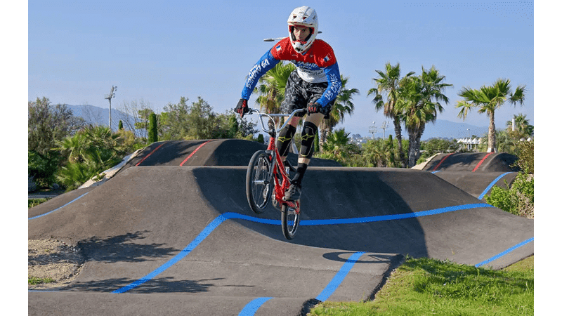 Pumptrack de Cagnes-sur-Mer — Parcours vélo, skate et trottinette