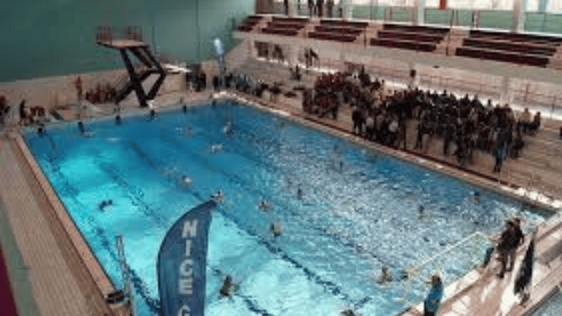 Piscine Jean Médecin Nice – natation centre-ville famille