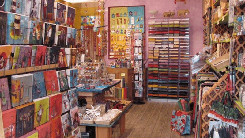 L’Arrêt Création — Boutique et ateliers DIY créatifs